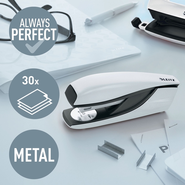 stapler Leitz NeXXt WOW metal 30 sheets white