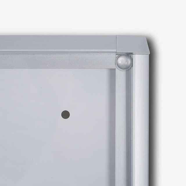 Vitrinebord Quantore voor binnen 9x A4 zilver