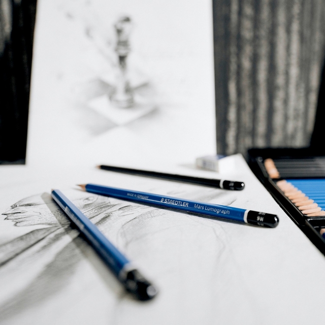 Potlodenset Staedtler Design Journey gratis gum en puntenslijper 6st