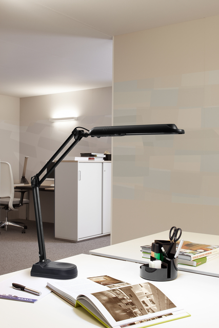 Bureaulamp MAUL Atlantic LED op voet zwart