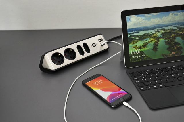 Stekkerdoos Brennenstuhl bureau Estilo 4 voudig inclusief 2 USB 2 meter zwart/zilver