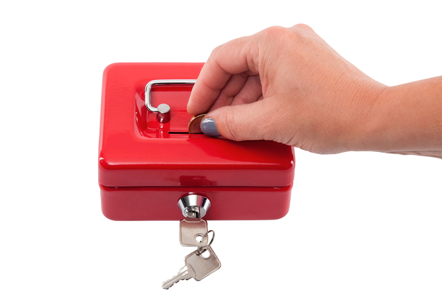 Cash Box with Coin Slot 12,5 x 10,5 x 6,1 cm