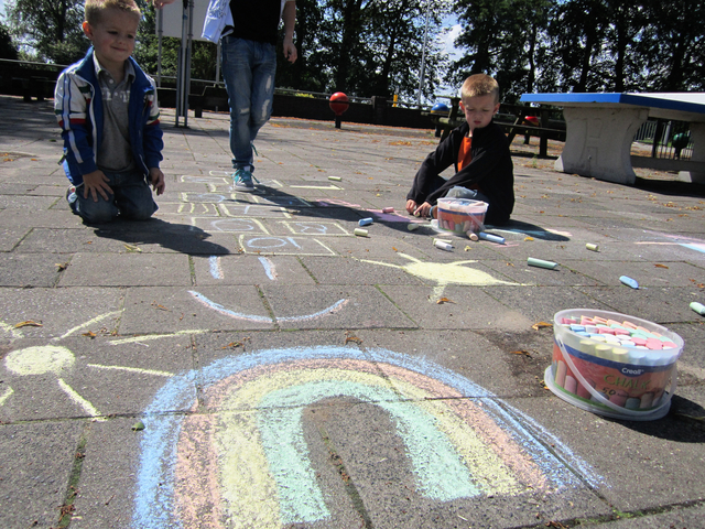 Stoepkrijtverf Creall Chalk Paint 6 kleuren à 250m