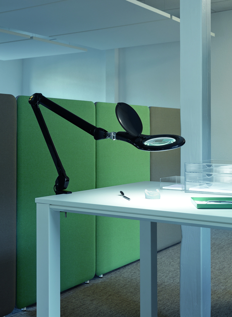 Loeplamp MAUL Makro LED met tafelklem lens 144 cm2 zwart
