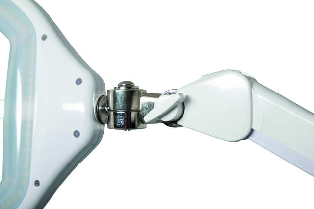 Loeplamp MAUL Crystal LED dimbaar tafelklem lens 234 cm2 wit