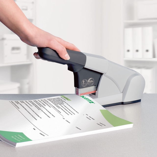 Stapler Leitz Heavy Duty 80 sheets silver